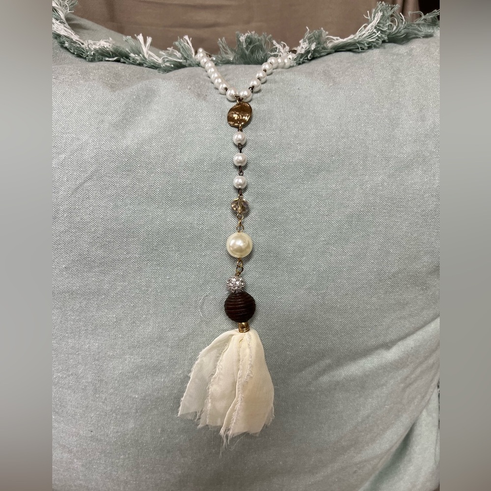 Tassel necklace